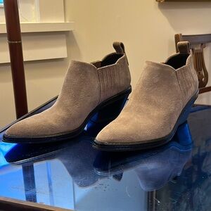 Via Spiga ankle boots